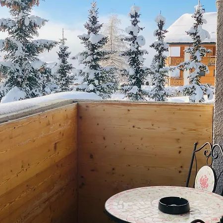 De Charme La Poste Hotel 3*