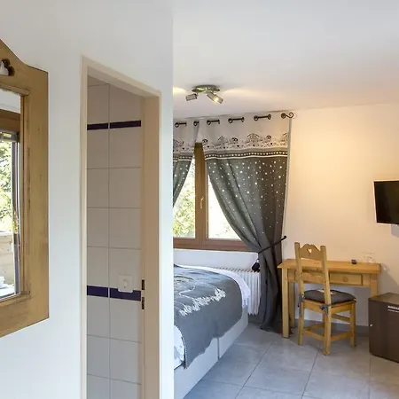 Hotell De Charme La Poste 3*