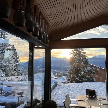 De Charme La Poste Hotel Anzère