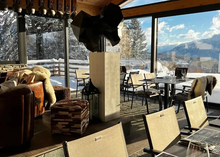 De Charme La Poste 3*