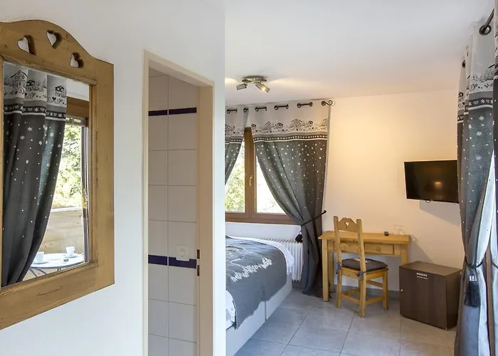 Hotel De Charme La Poste 3*